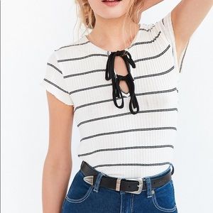 Kimchi blue tie front tee